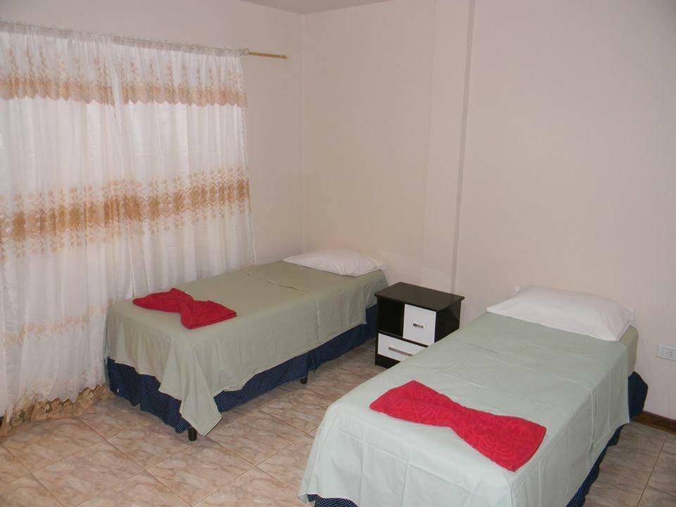 Apart Hotel El Duende Puerto Iguazú Exteriör bild